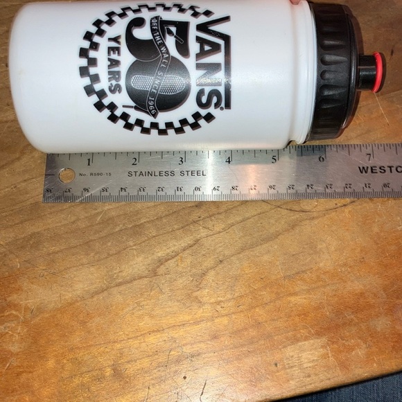 Vans 50th Anniversary White and Black Bottle - Picture 9 of 10